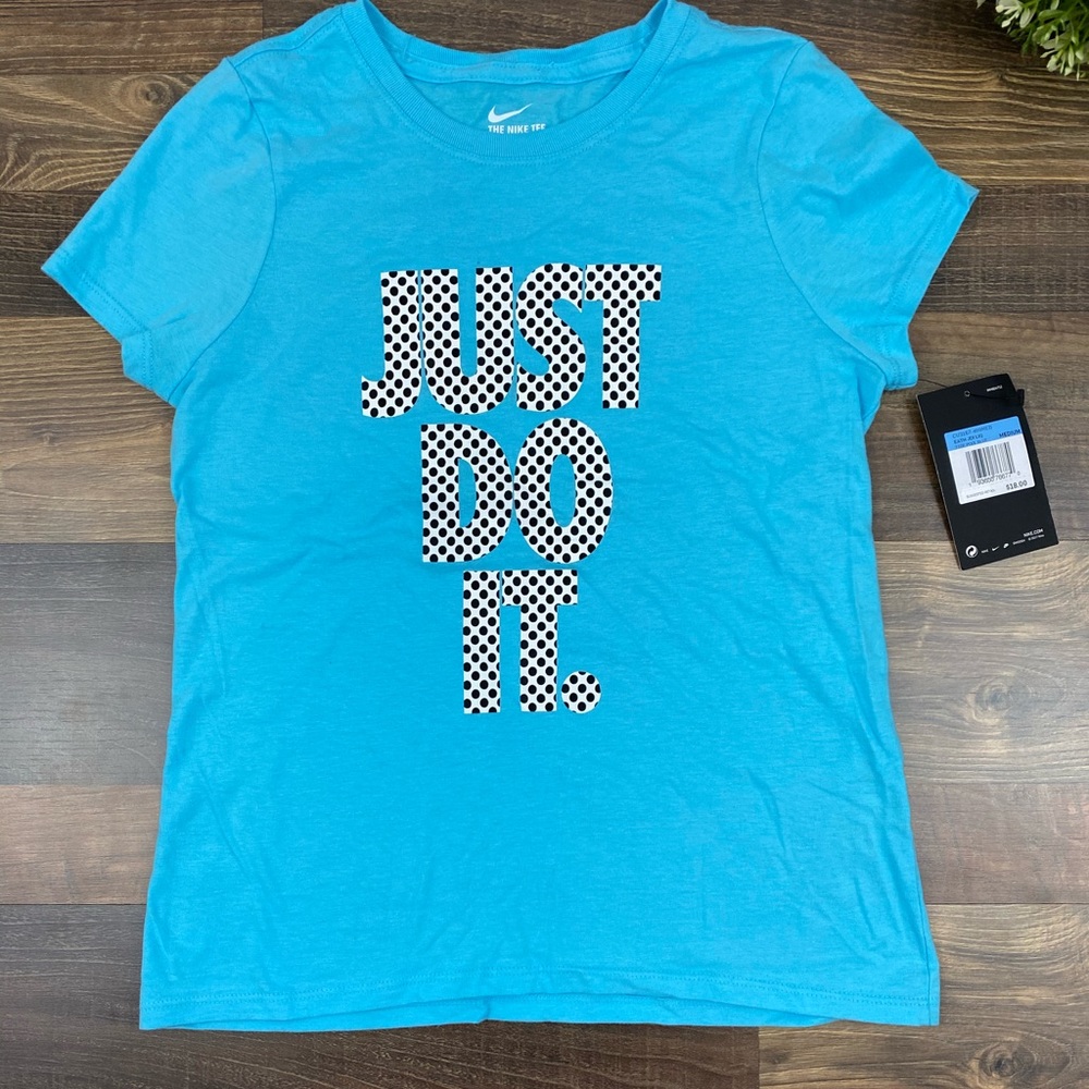 Girls Nike light bleu tee